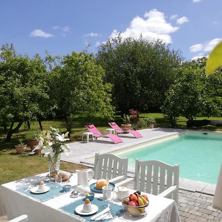Au Logis De La Mongie Bed and Breakfast Soullans Buitenkant foto